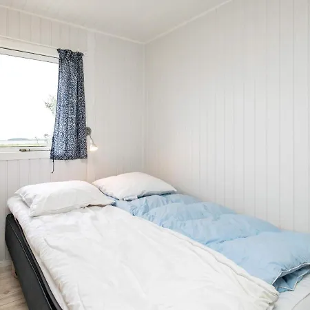 6 Person In Holiday home